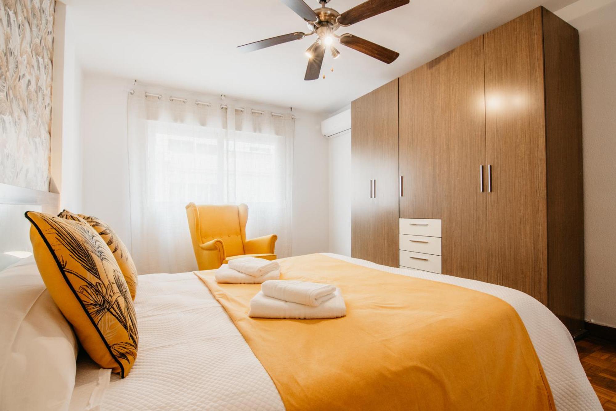 Tuguest Maria Luisa Apartment - Free Parking Granada Eksteriør bilde